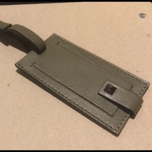 Authentic Valentino Garavani Luggage Tag 🏷